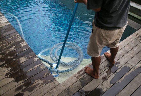 Comprehensive Pool Service for a Healthy Pool